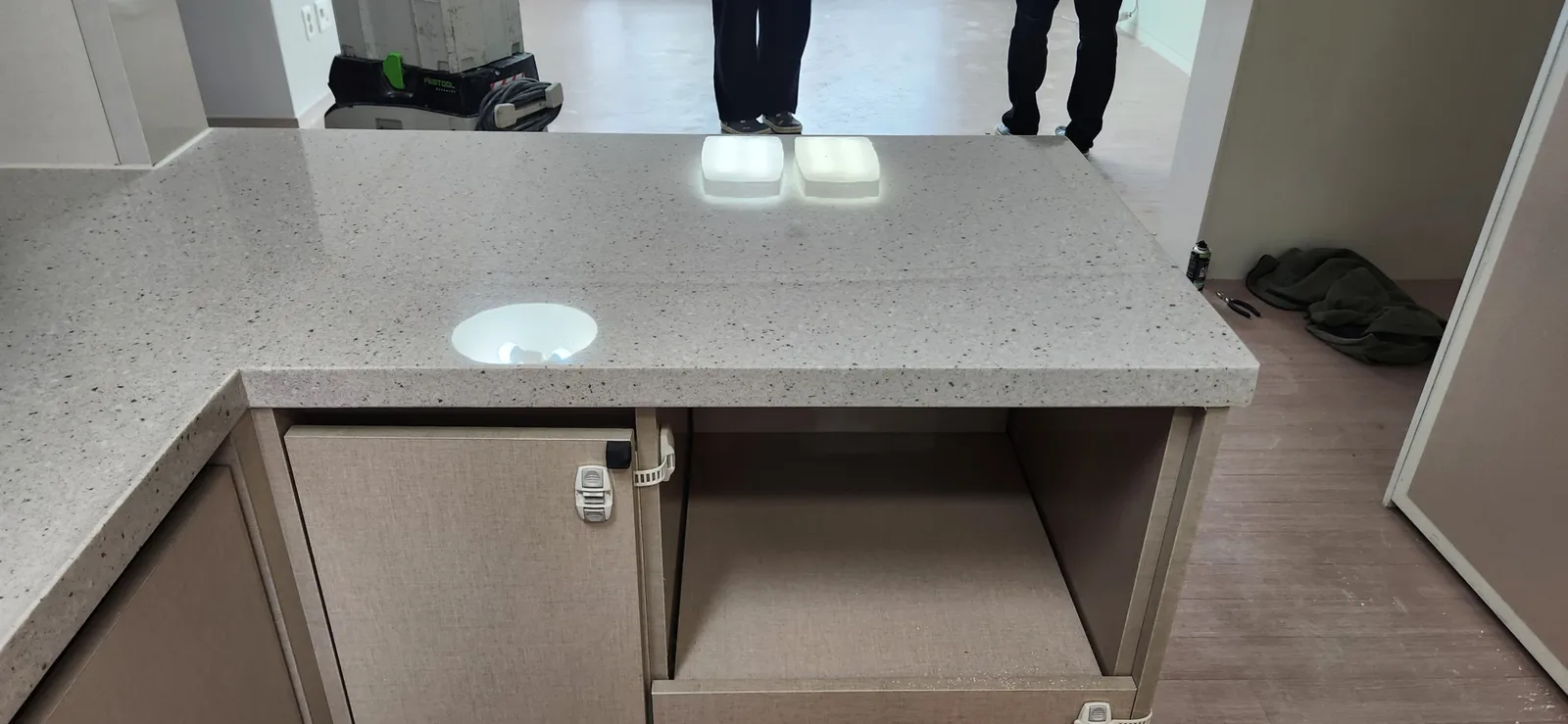 일산 일산 위시티 아파트 현관대리석연마 시공 과정 사진 2